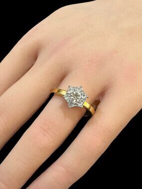 Gold-Tone Ring With Clear Floral Glass Crystal Accent Size 10